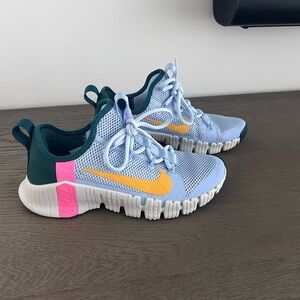 Nike Women's Metcon Sneakers